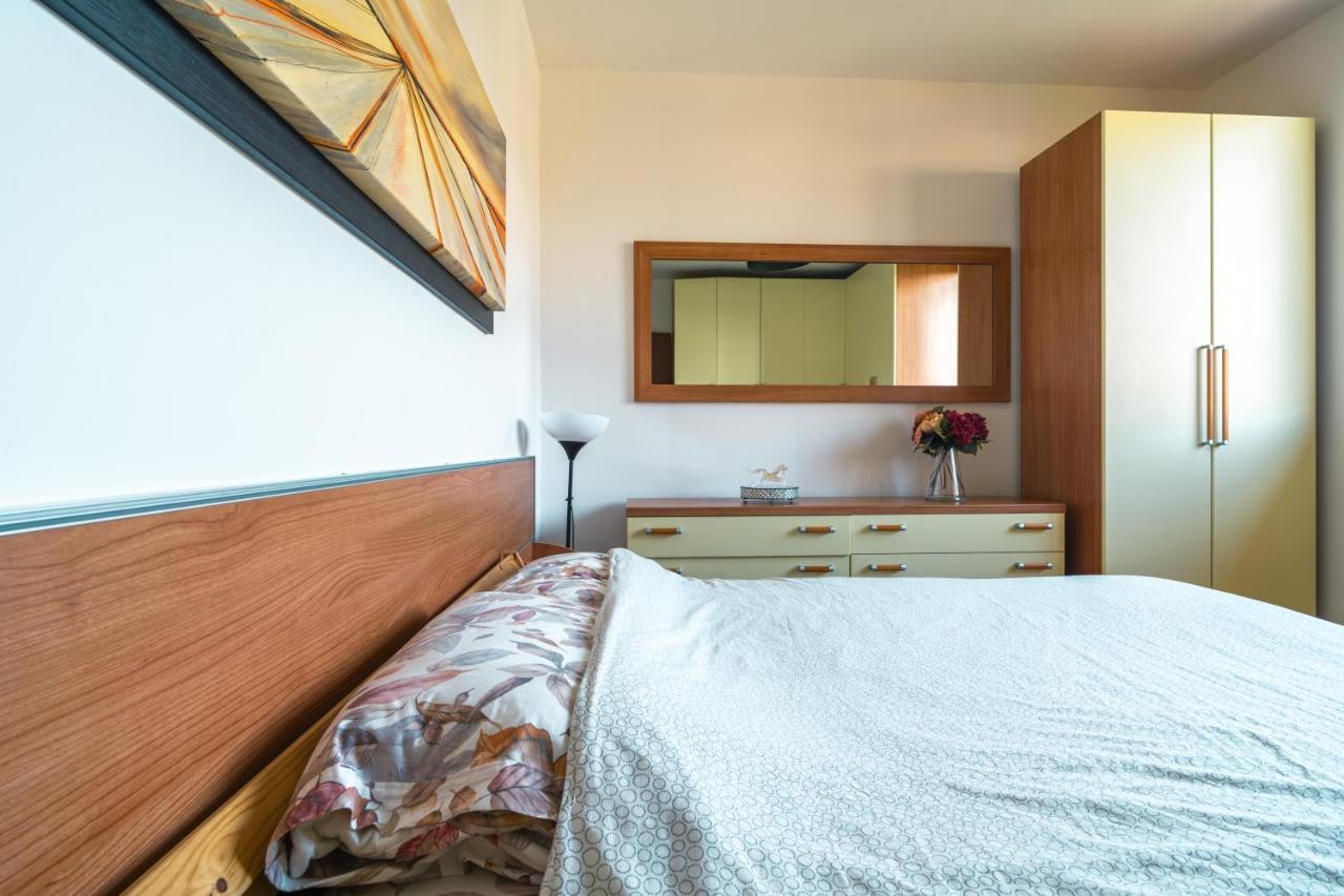 Te Vojo Ben -Furnished Flat- Lägenhet Santa Maria Di Sala Exteriör bild
