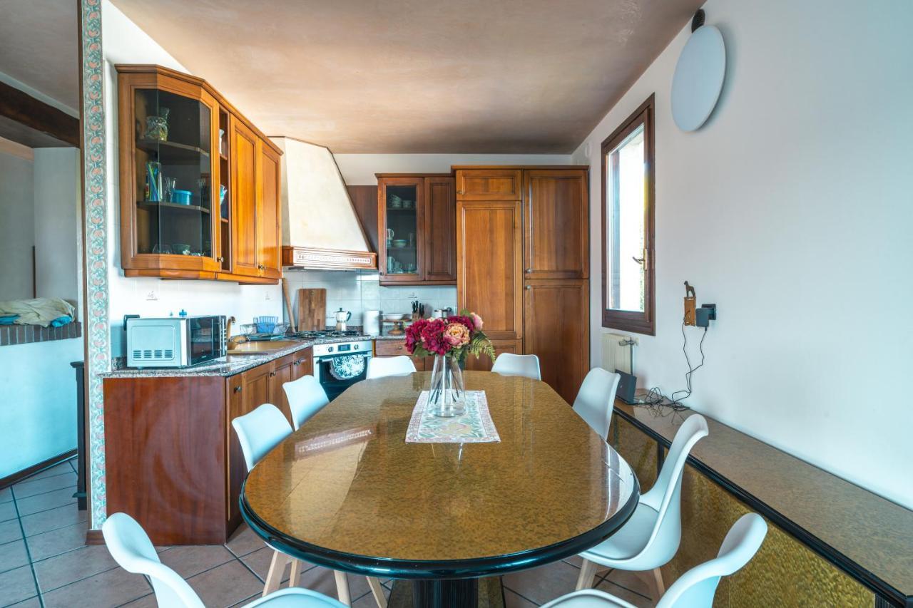 Te Vojo Ben -Furnished Flat- Lägenhet Santa Maria Di Sala Exteriör bild