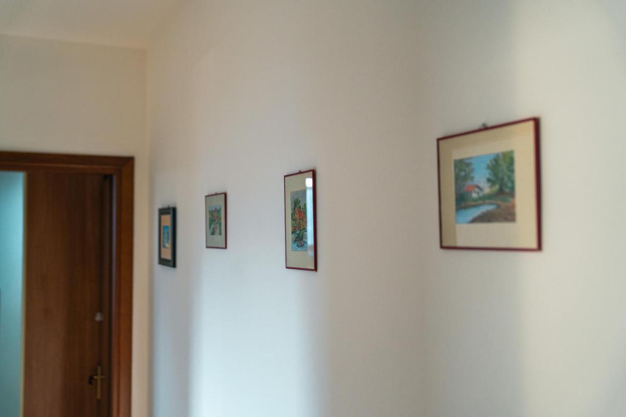 Te Vojo Ben -Furnished Flat- Lägenhet Santa Maria Di Sala Exteriör bild