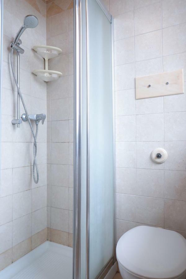 Te Vojo Ben -Furnished Flat- Lägenhet Santa Maria Di Sala Exteriör bild